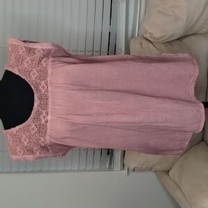 Gauze mauve cap sleeve boho embroidered top Sz M